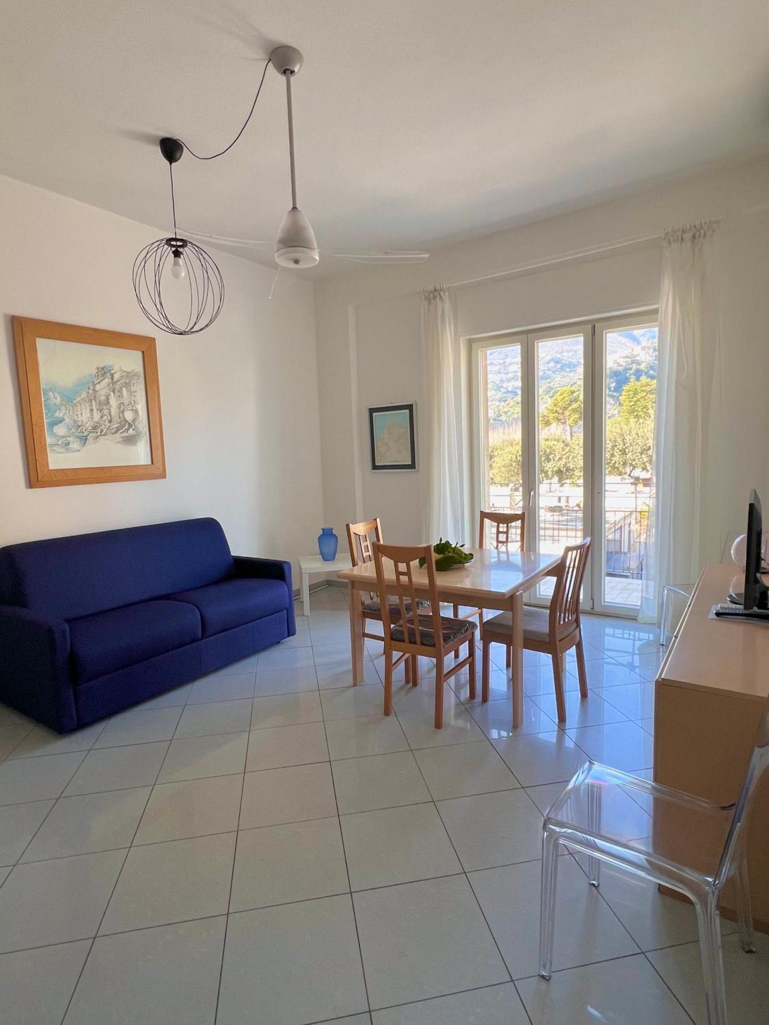 La Casa Lungo Il Mare Apartment Майори Екстериор снимка