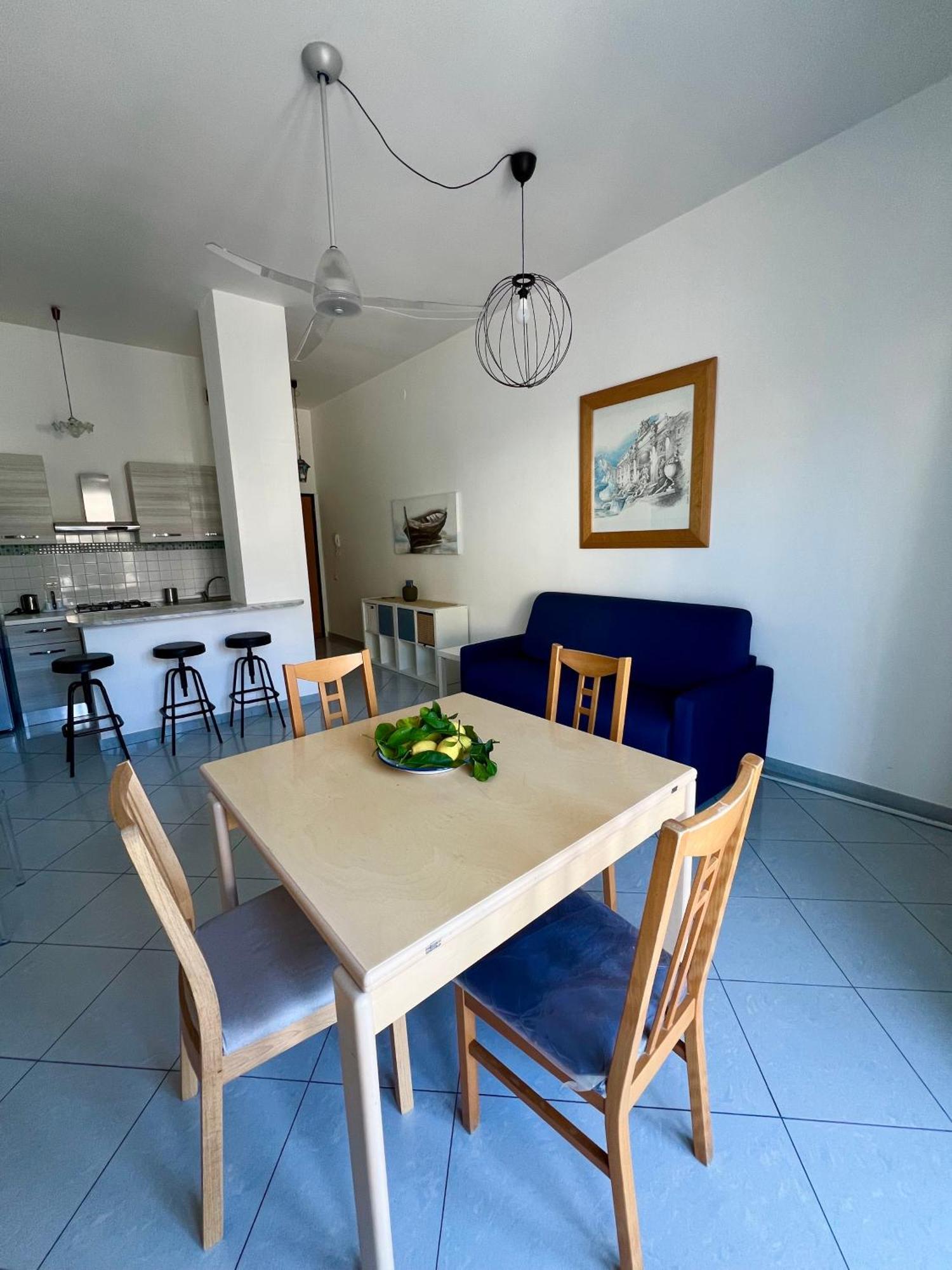 La Casa Lungo Il Mare Apartment Майори Екстериор снимка
